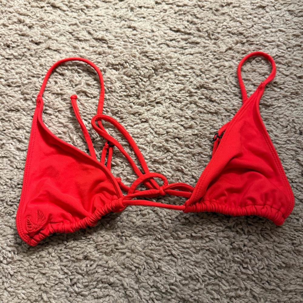 Minimale Animale Bikini Top